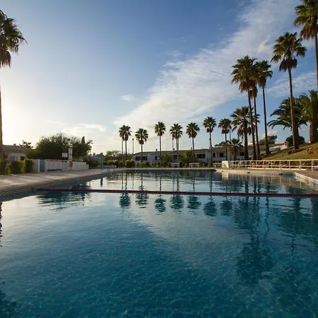 Pearl - Pool View & Location & Appartement *