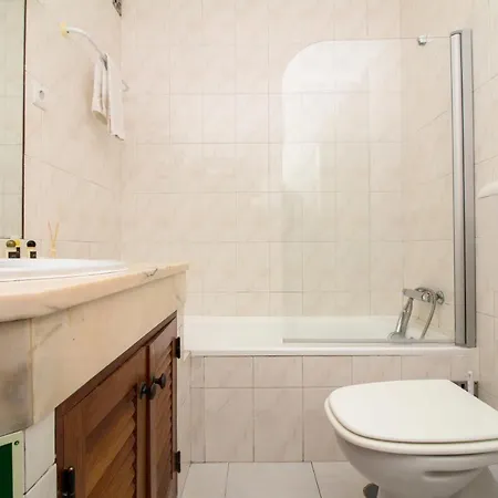 Pearl - Pool View & Location & Appartement Albufeira