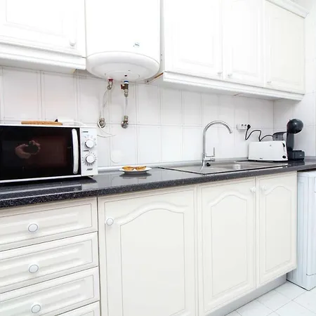 Pearl - Pool View & Location & Appartement *
